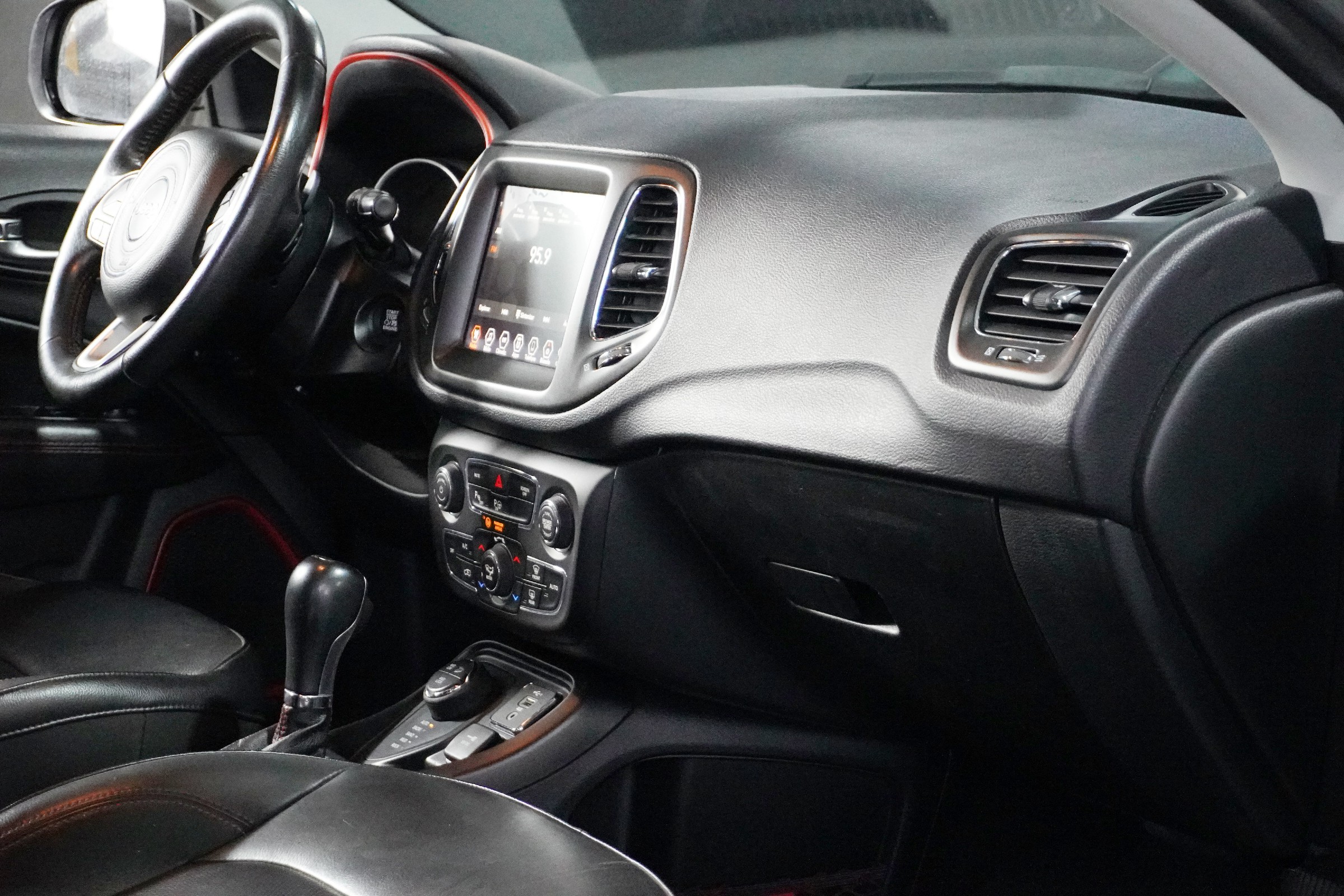 JEEP         COMPASS